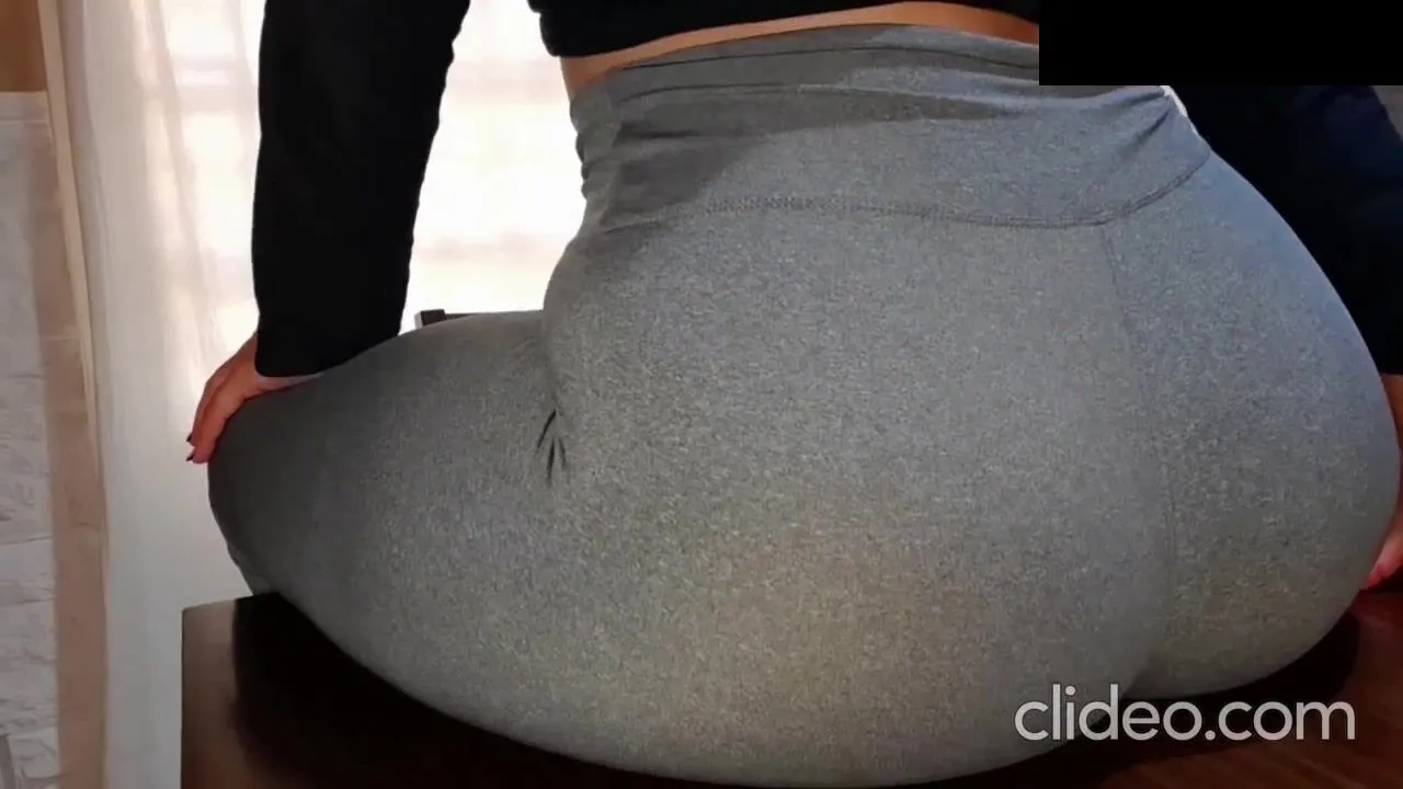Carlakerr explosive fart