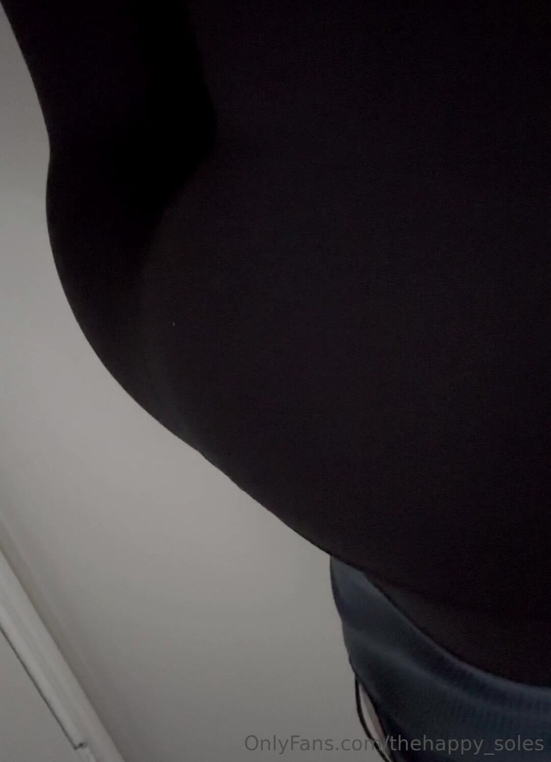 thehappy_soles fart comp 2
