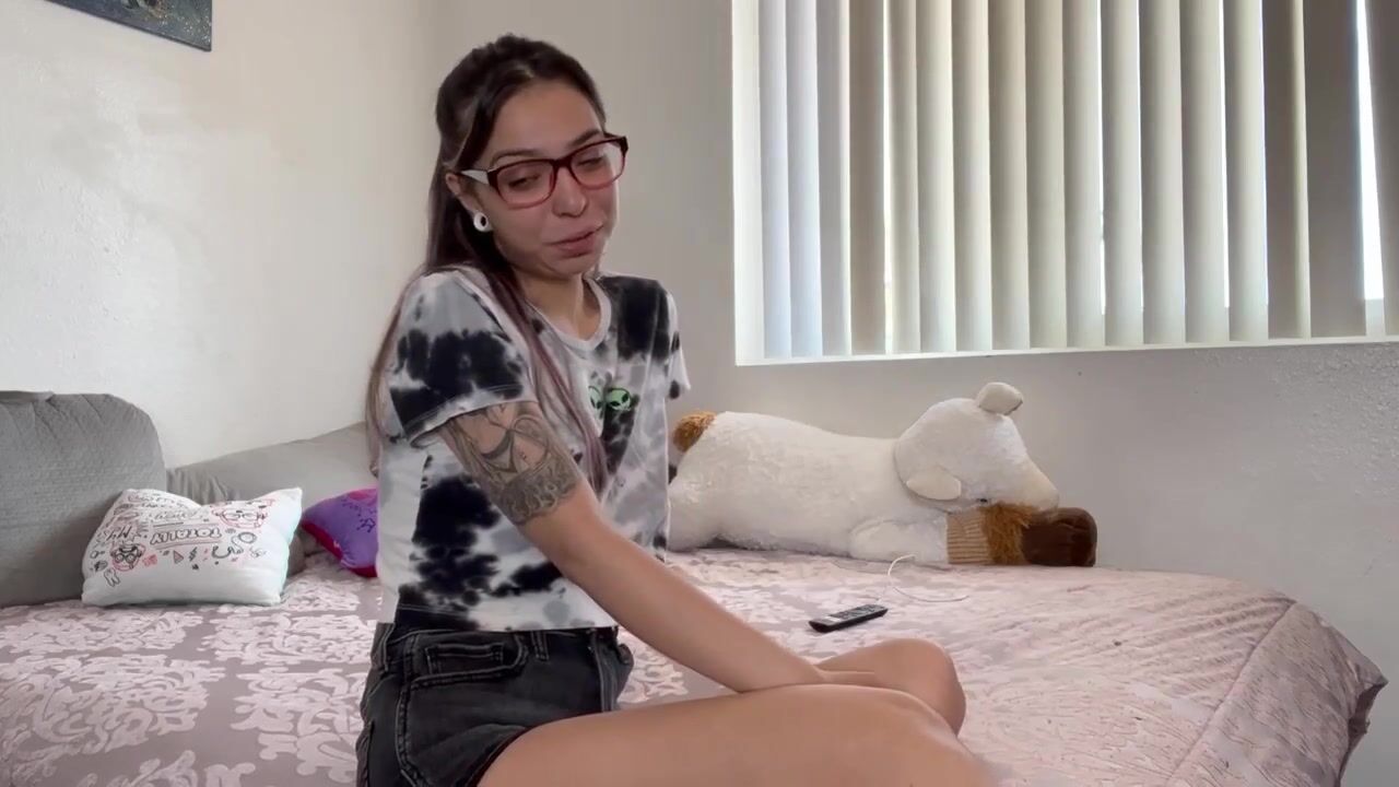Sammy Starr Babysitter Plays
