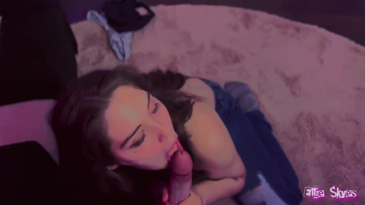 Ellie Skyes - The Comfort of Your Sister