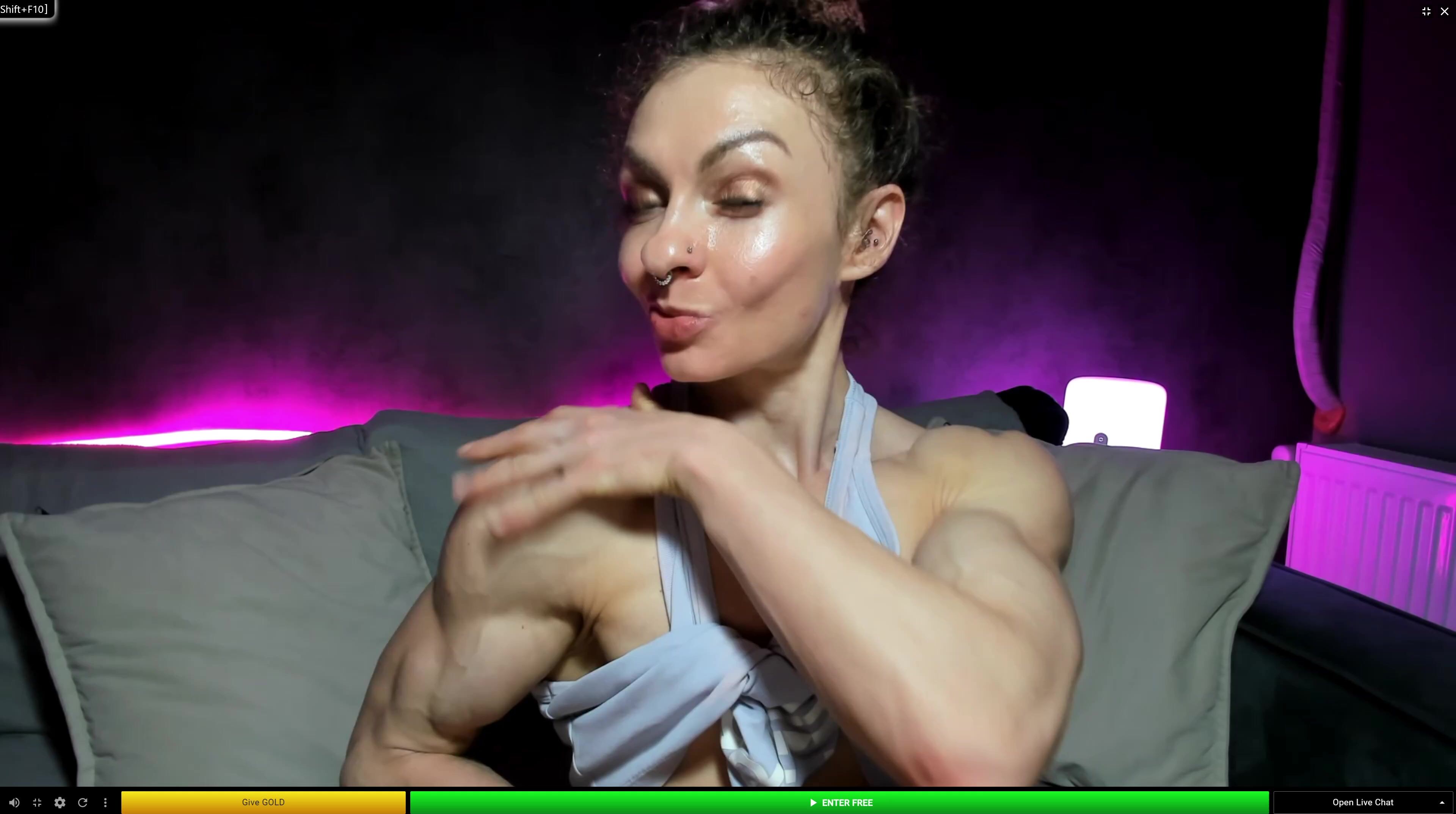 FBB flexes her boulders
