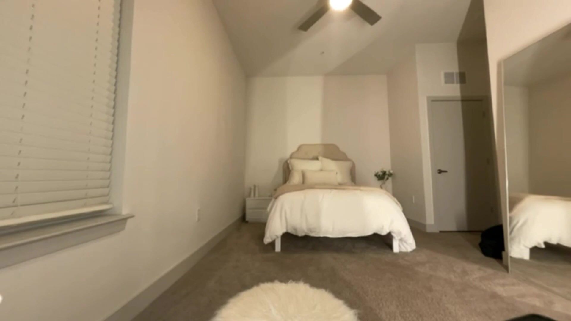 Princess Sophie Findom - Live simps wallet drain