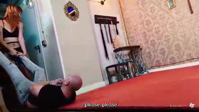 Bondage Kitties - 2 Dominatrix fight voyeur