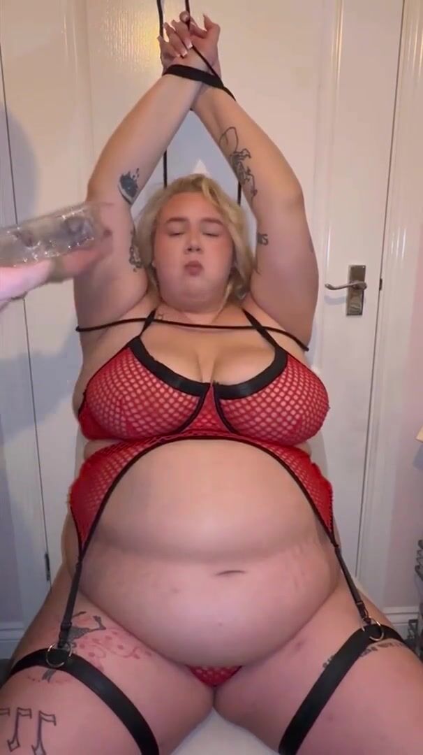 BBW Babymae tied up force feeding