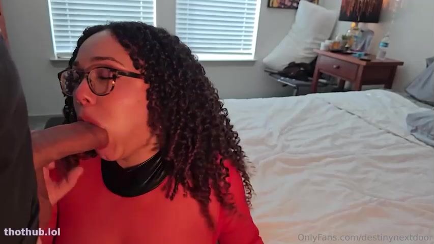 Destinynextdoor mrs incredible blowjob and doggyfuck