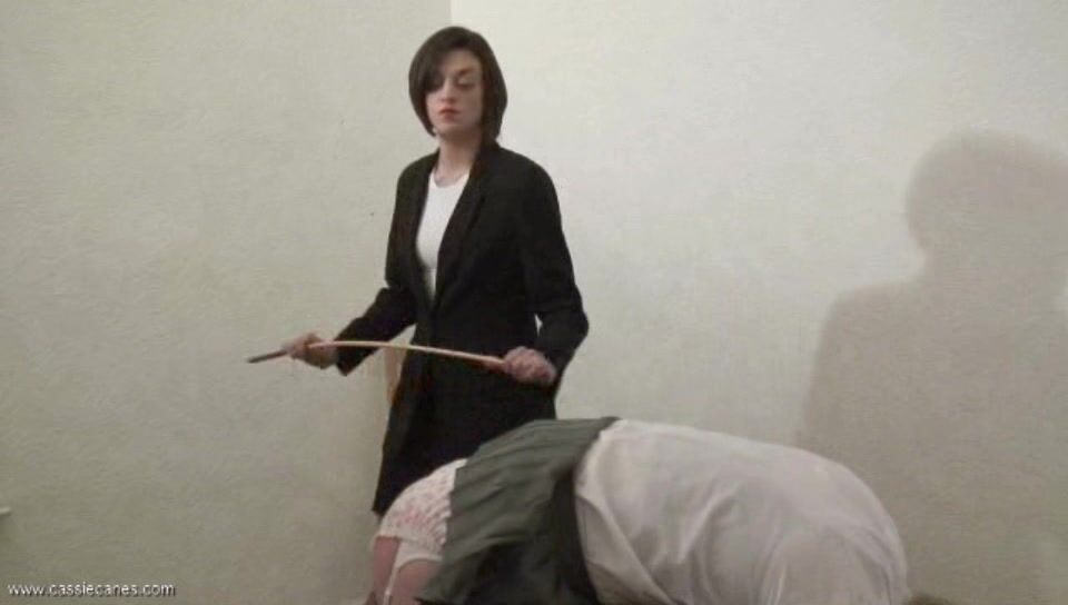 Cassie Hunteress Teaches