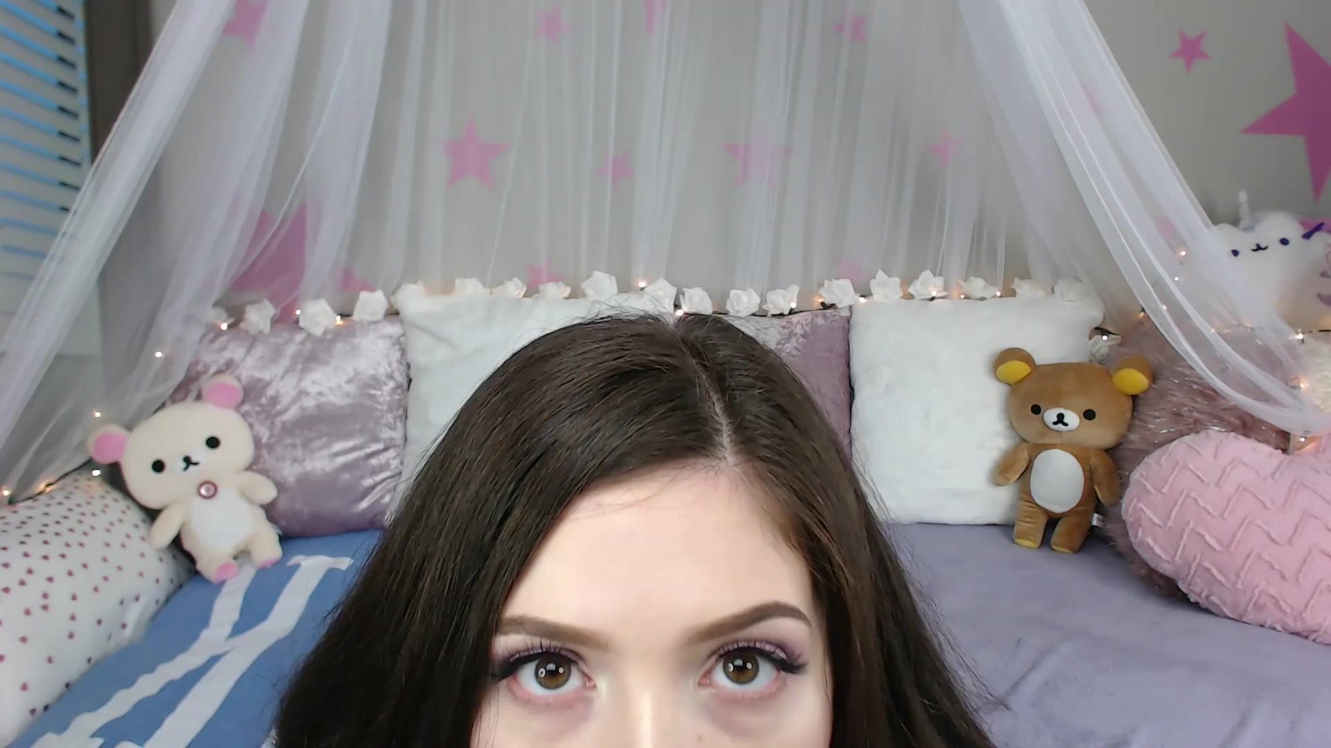 Lilcanadiangirl - In The Friend Zone
