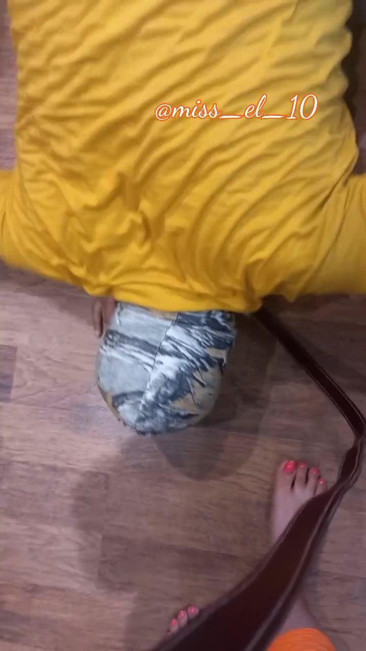 Feet1