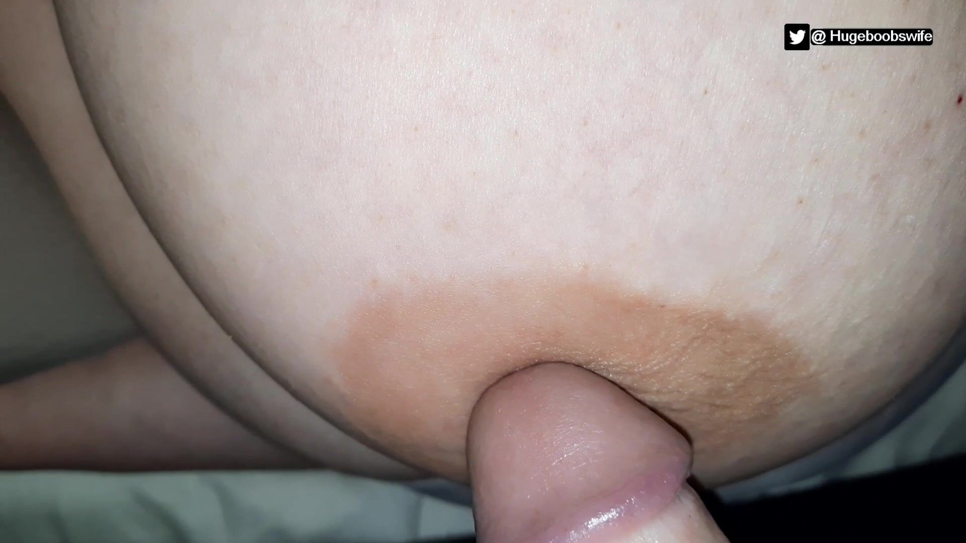 hugeboobswife
