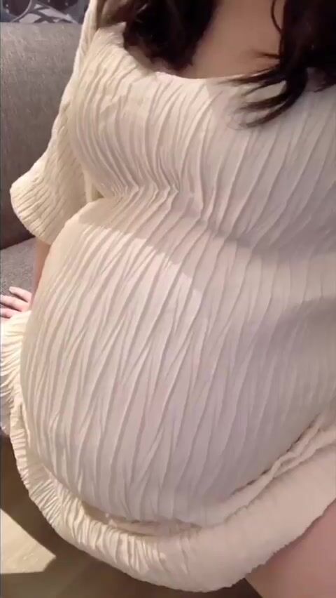 Trying to giving birth alone