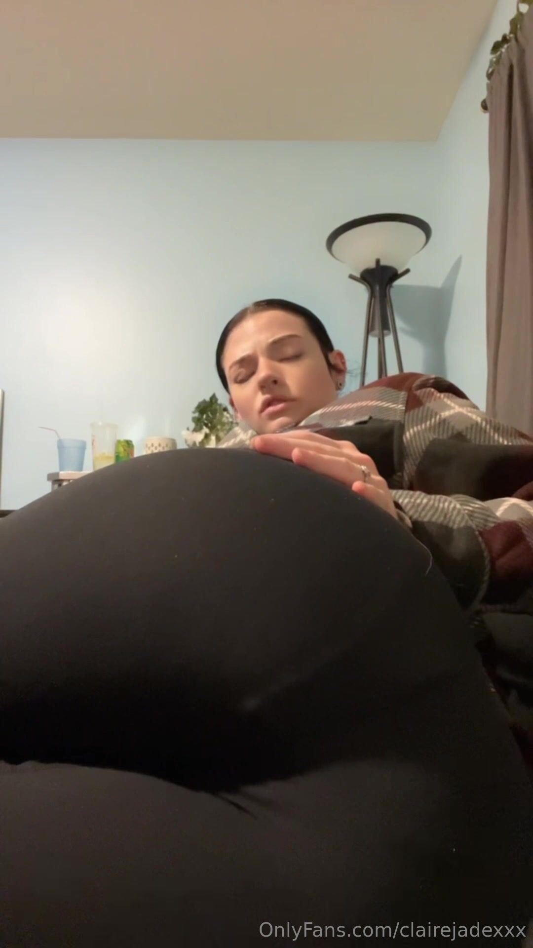 claire fart