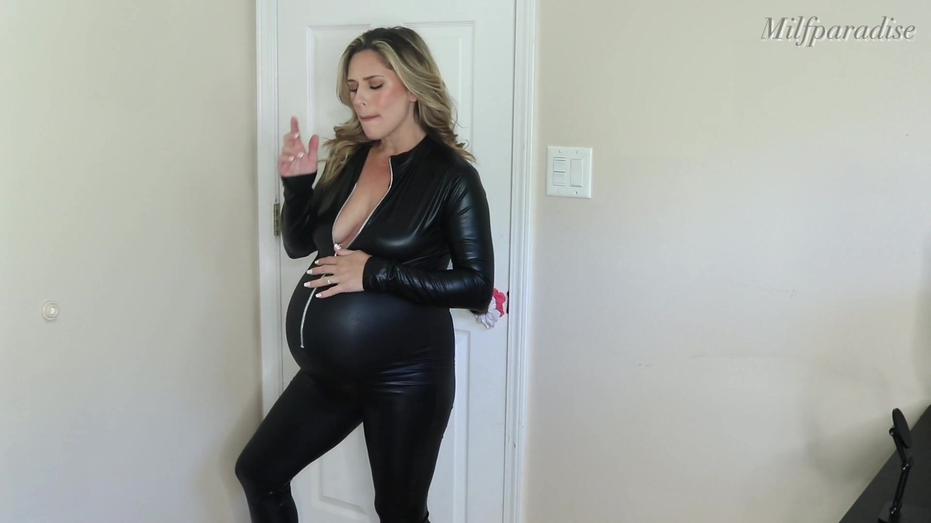 MilfParadise Babysitter Party Vore