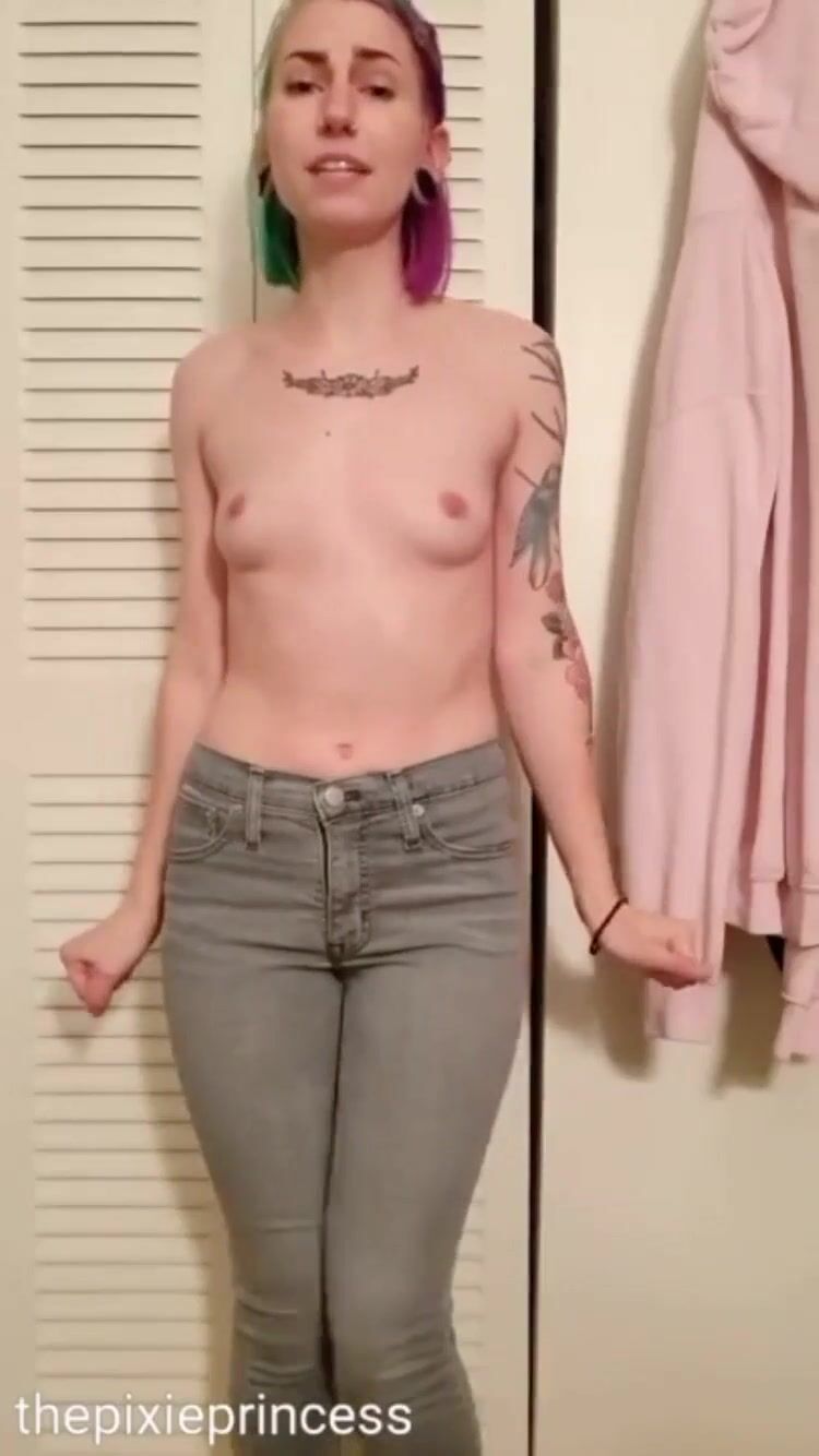 The Pixie Princess - Pissing Her Pants