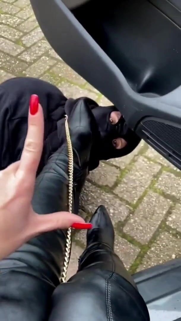 Goddess Bella - Dirty boot worship