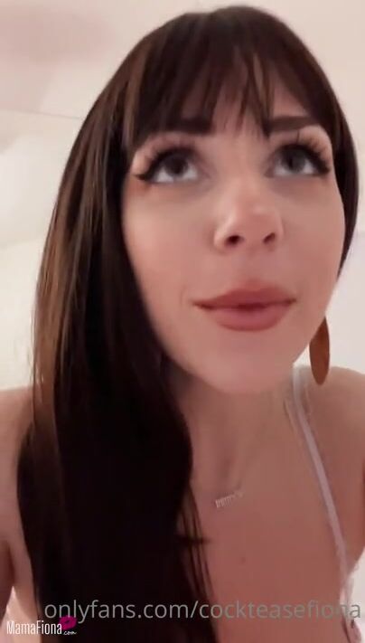 Mama Fiona - Texting Sister Truth or Dare
