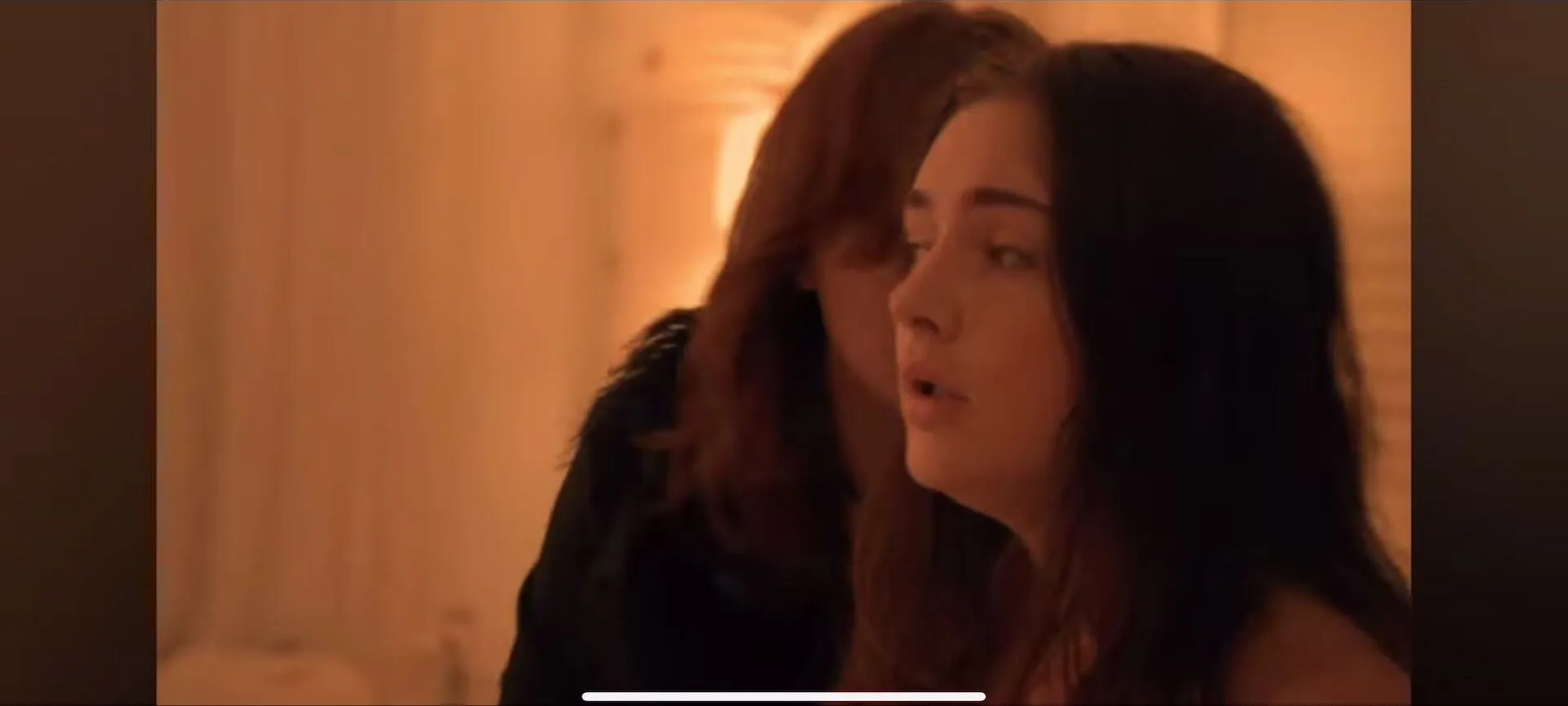 Female throat lift Female