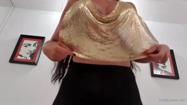 Ezada Sinn - Tease 5