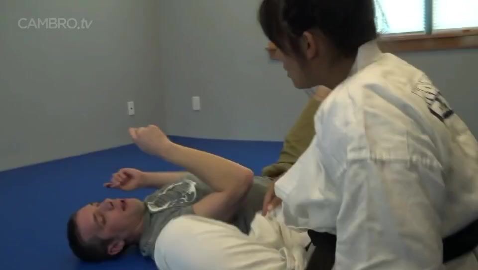 Mikaela headscissor feet slave