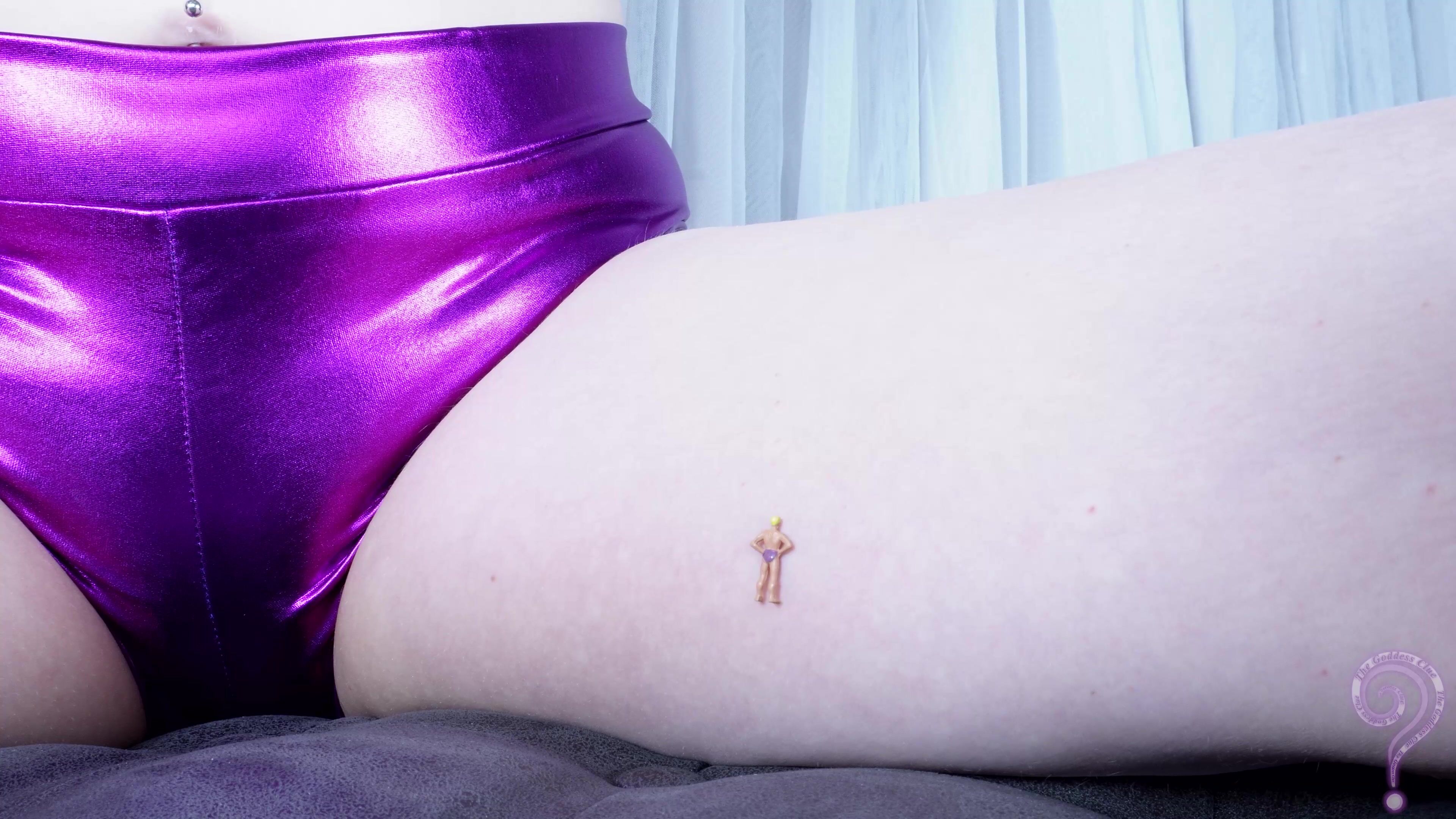 Gts Goddess Clue Thigh Crush 1