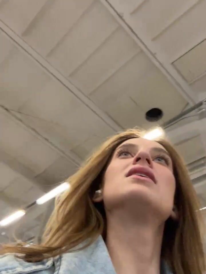 AngelAri--2025-04-18