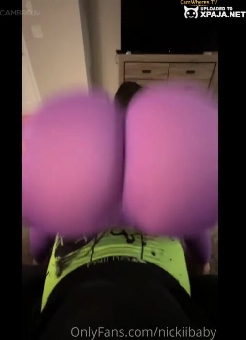 Nickiibaby big ass grinding