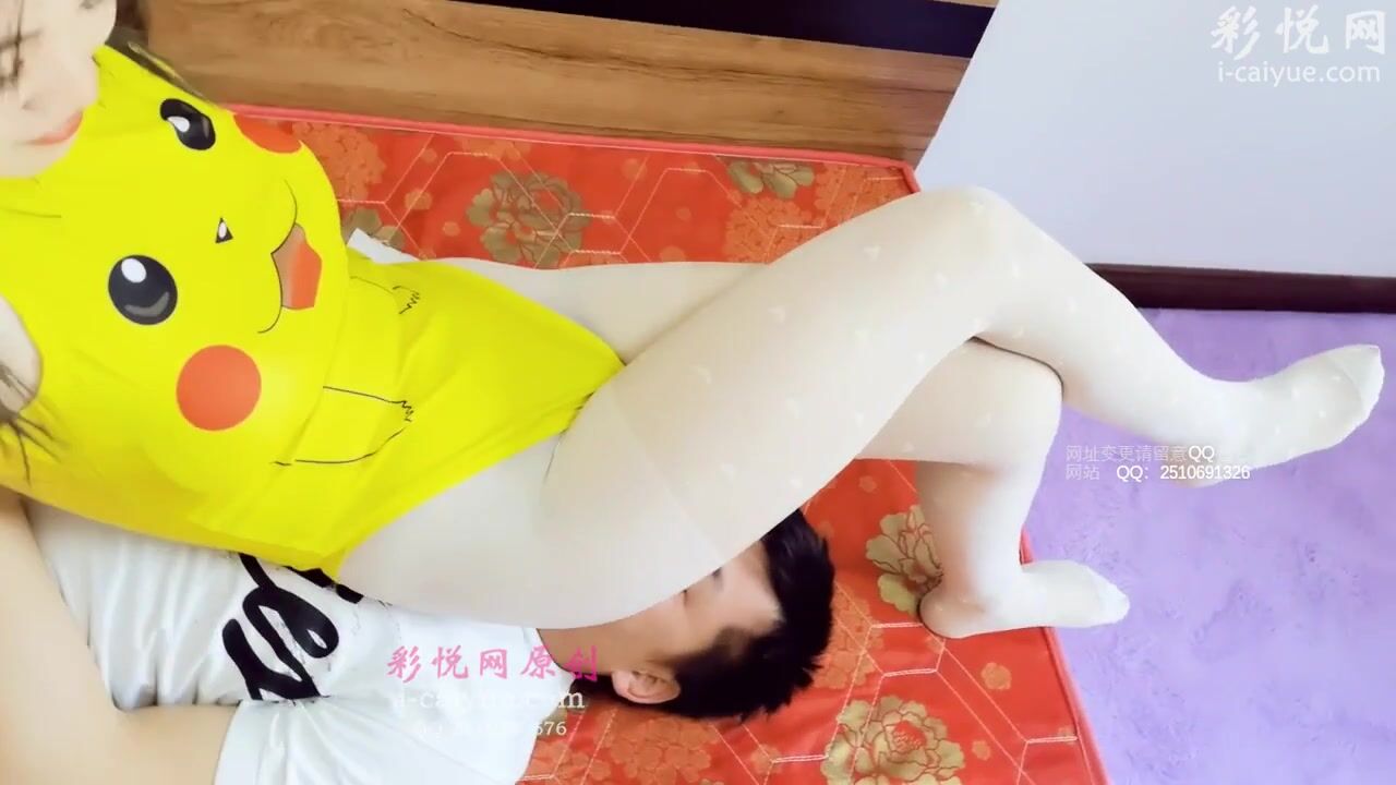Chinese Facesitting - Pikachu Smothering