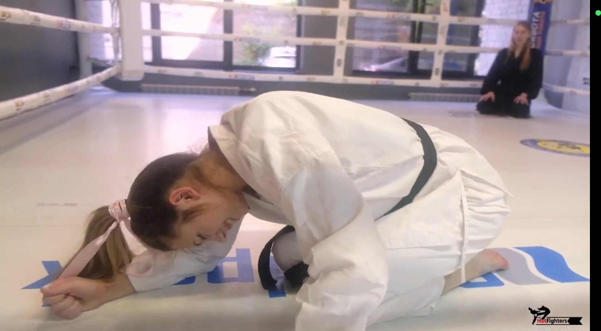 Alice vs valery karate fight