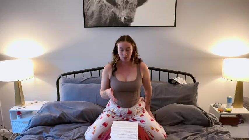 Scarlett Fey - Facefarting and Answering your Questions