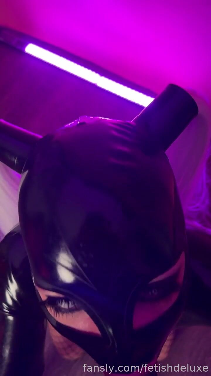 Fetishdeluxe 6