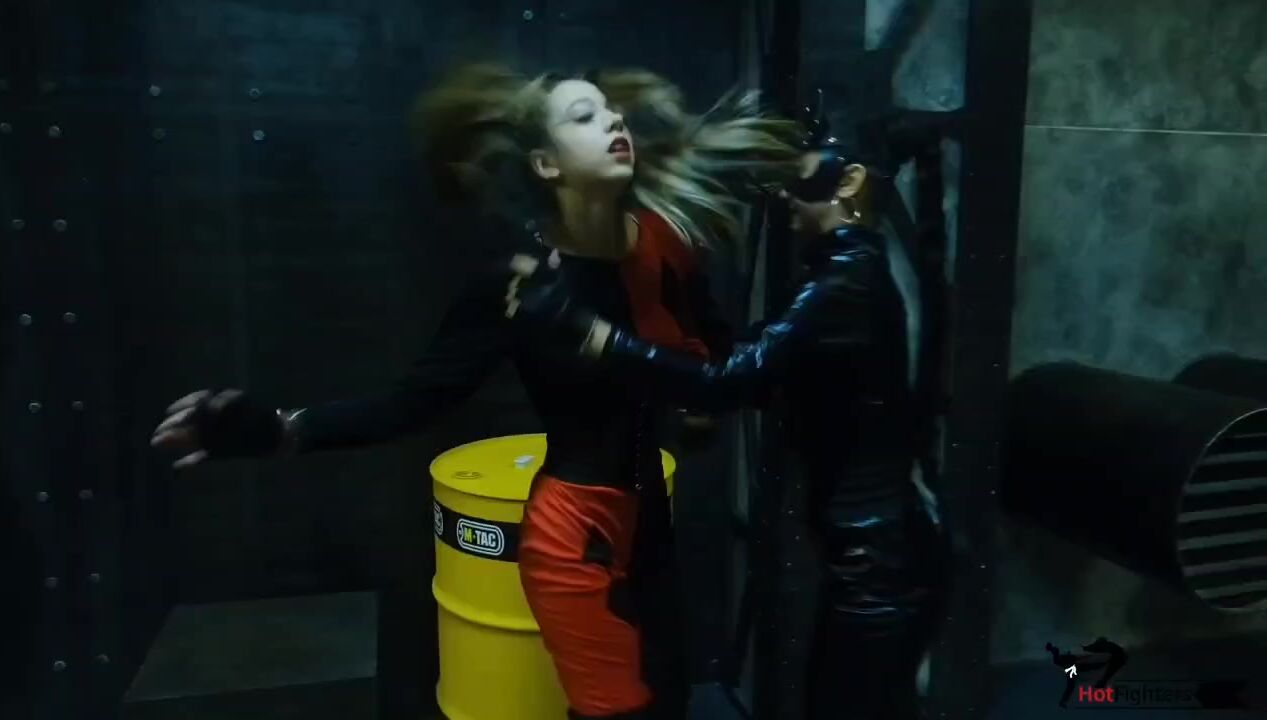 Badgirls of Gotham - Catfight