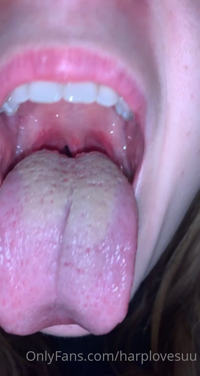 random insta girl mouth