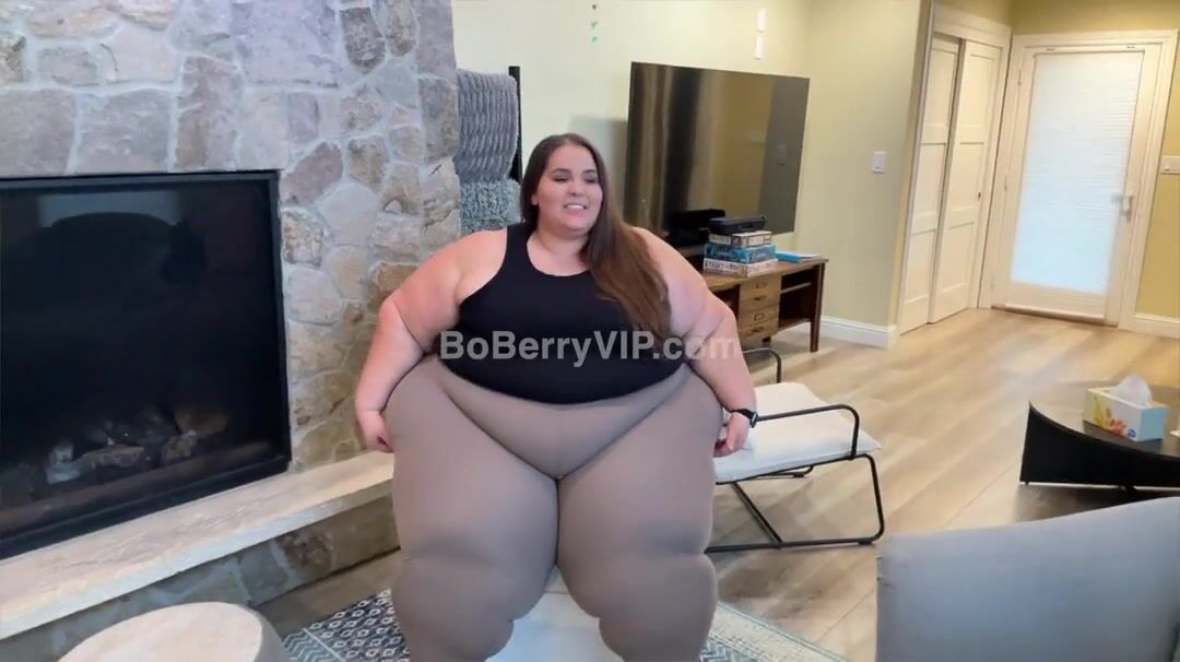 Boberry trying chairs