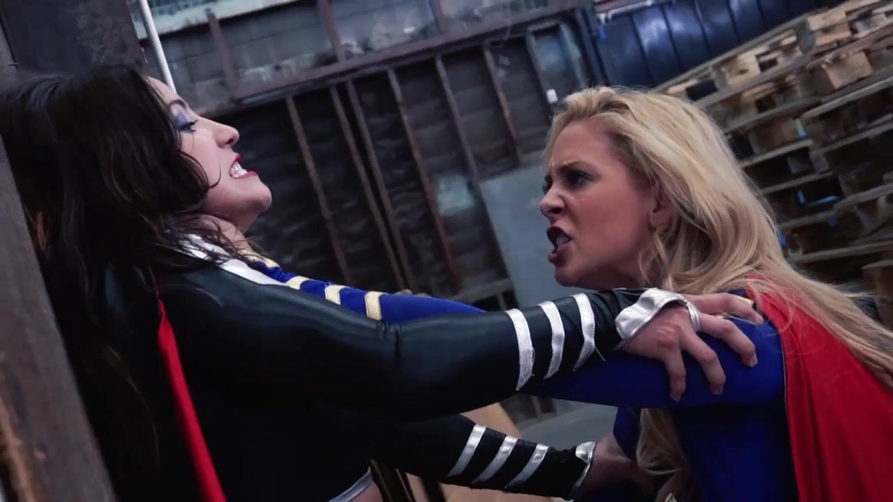 MD Superheroine Fight 01