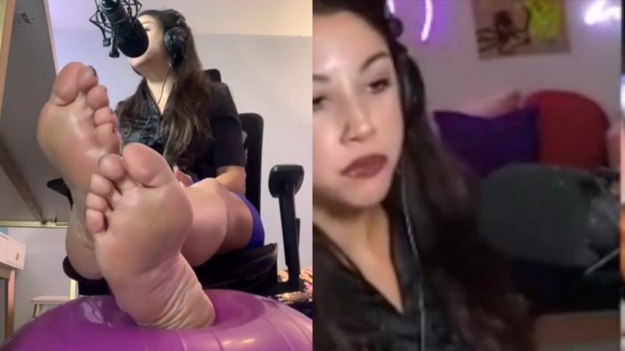 live twitch stream