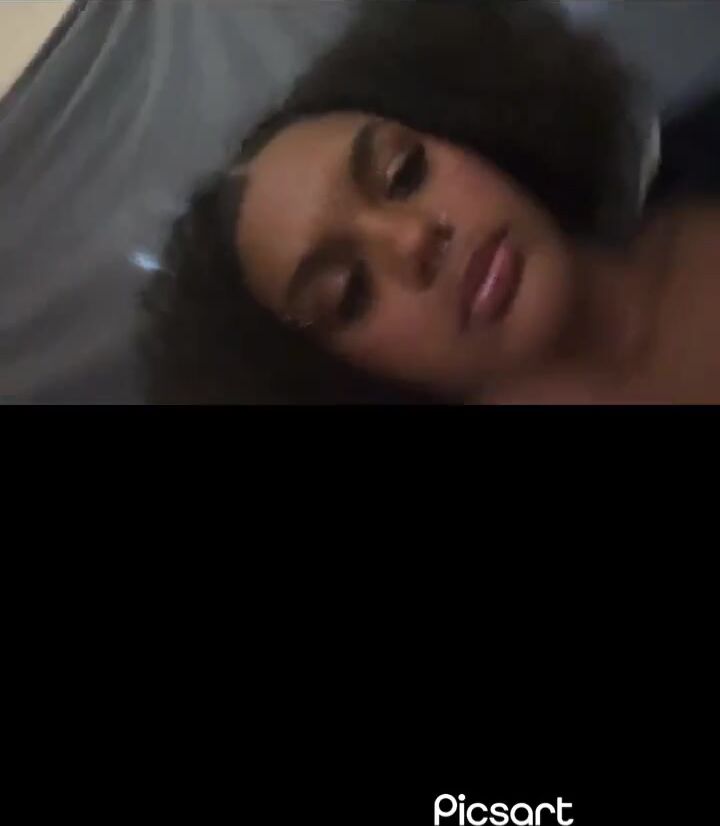 Ebony fart comp