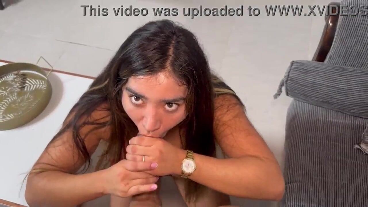Verito Aguas DanyelMast Streamer mexicana tetona y curvilínea deja que un fan de N1 la coja el coño