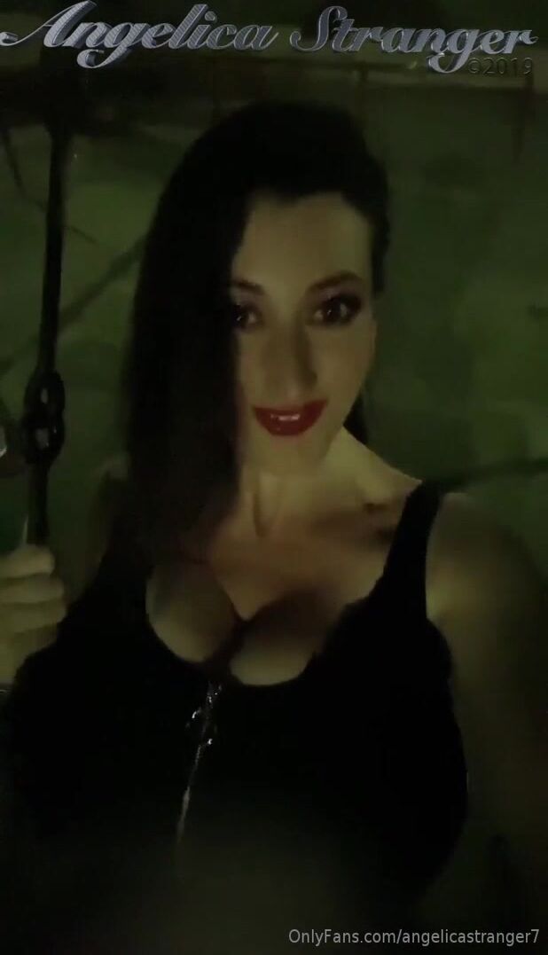 Angelica Stranger - angelicastranger7-30-09-2019-65839761-I_love_Swings__Sometimes_my_ass_too_big__o