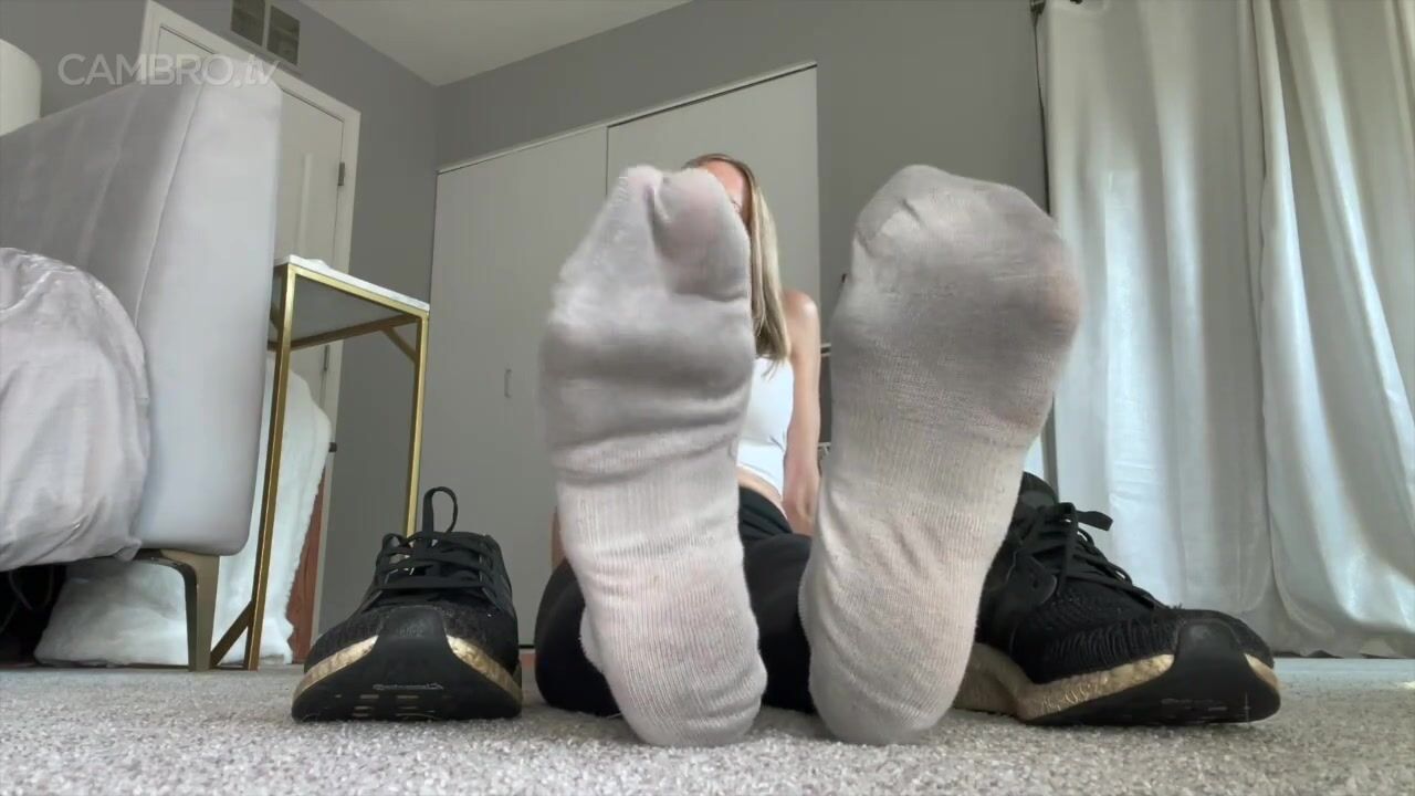 Princess Lyne feet