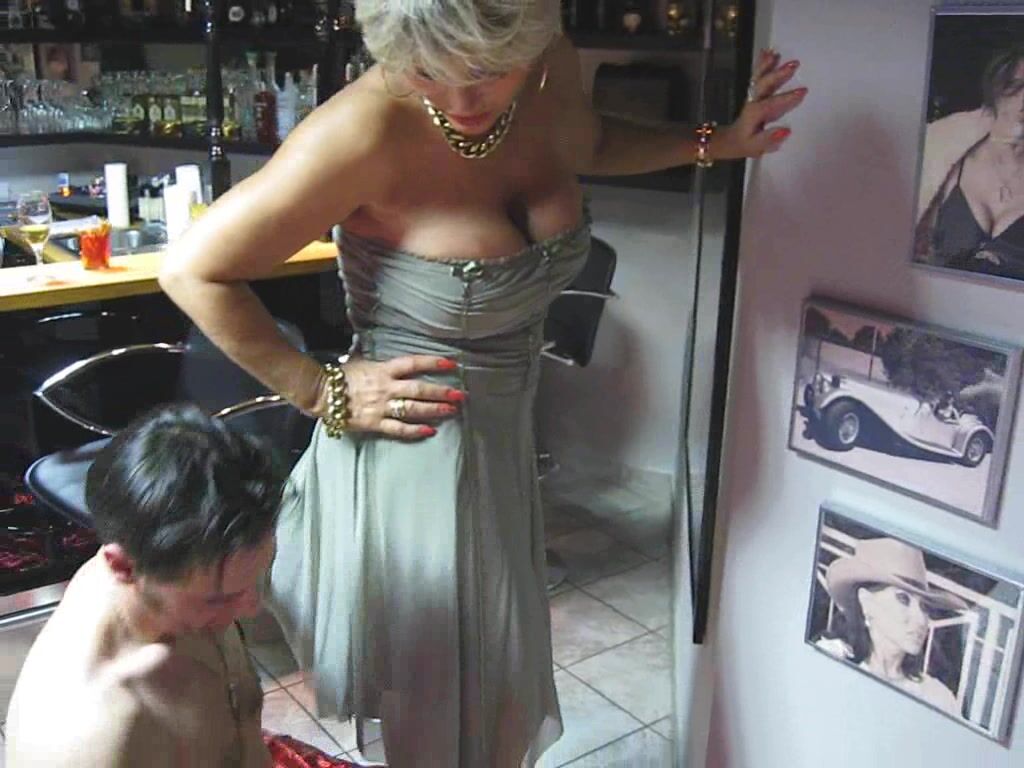 [LegsWorld] Lady Barbara - 2008-05-11_Der_Pantolettenfick