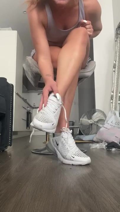 All4ser3nab sweaty trainers