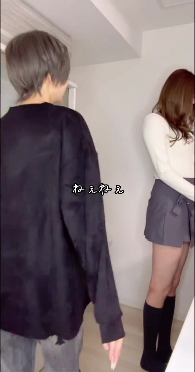 tall woman lift and carry