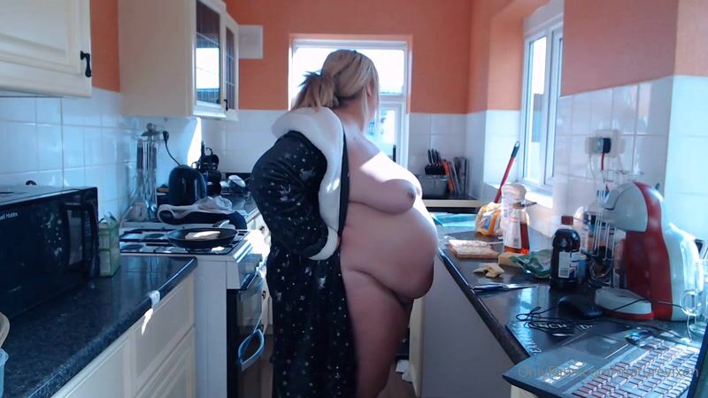 MatureVixen - Pregnant Contractions