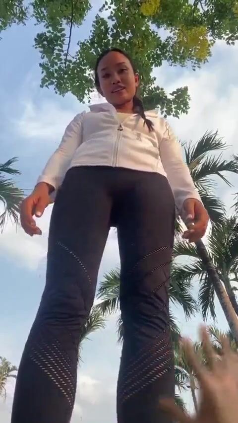 Giantess Nutty - POV Barefoot brutal crush