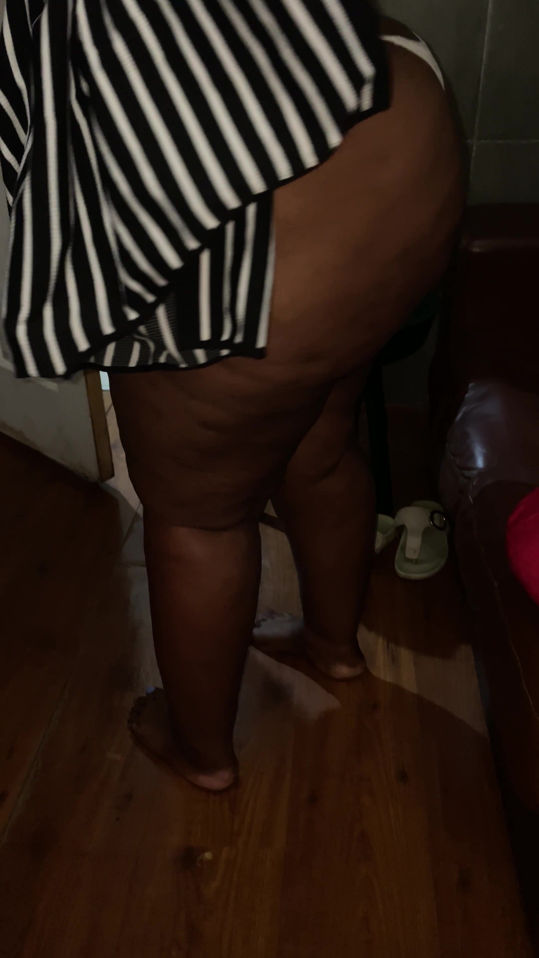 Big booty lungi