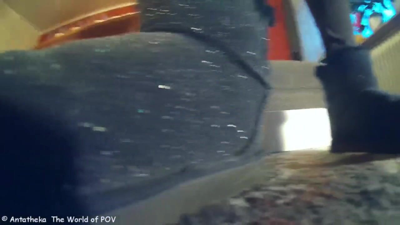 World of POV - Anessa crushes all the tinys under her boots