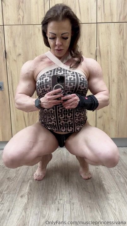 Ivana Fbb Muscle chick