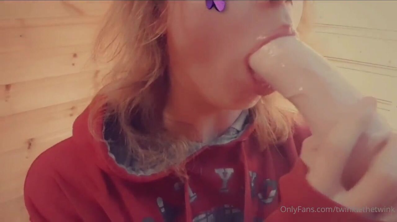 twinkiethetwink dildo