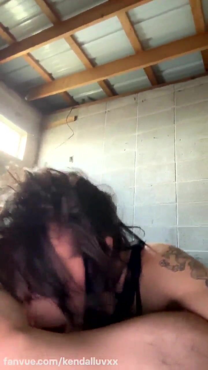 kendalluvxx blowjob