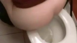 Hot girl selfie toilet poop
