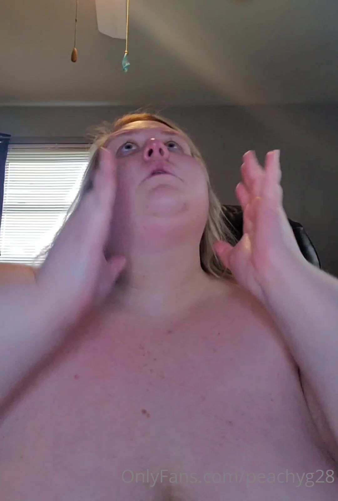 Peachyg28